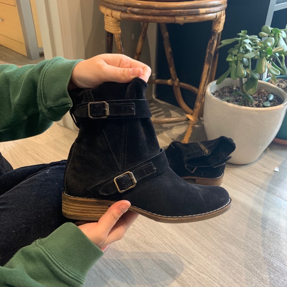 Paul Green Suede Boots